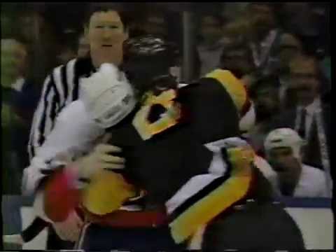 Mark Kachowski vs Brad Lauer