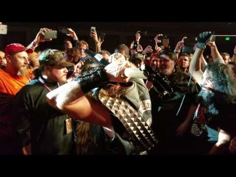 Zakk Wylde - Throwin' It All Away (with guitar solo in the crowd) - Live in San Francisco 8-30-16