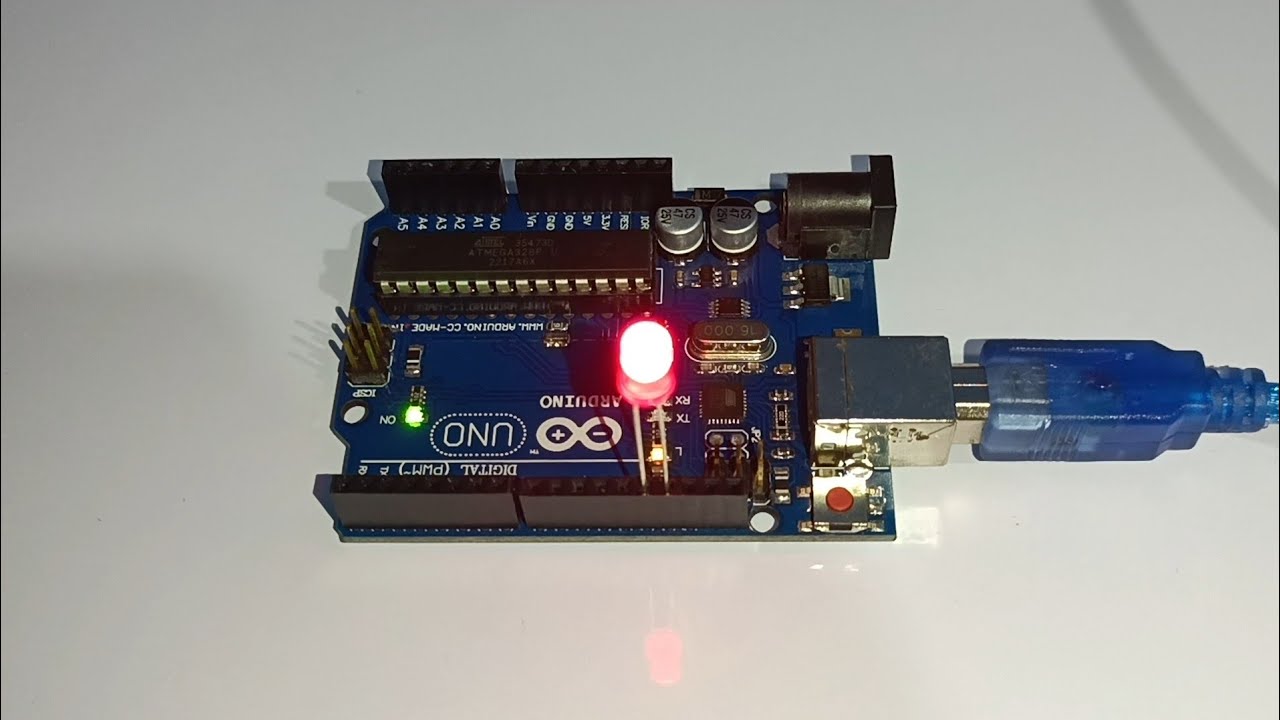 Arduino Tutorial: Lighting and Blinking an LED Without a Breadboard