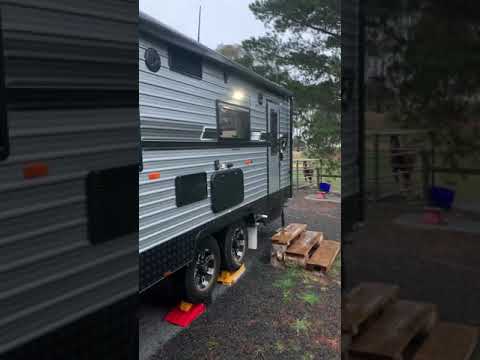 2018 Golden Eagle Escape Family Caravan - Part 2