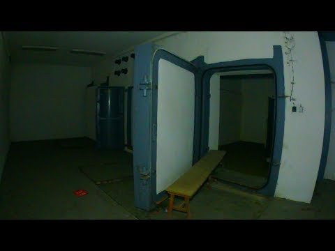 Tajny Bunker Vault 13 🏚 Dubnica nad Vahom 🏚 Ivan Donoval 🏚 Urbex Dokument