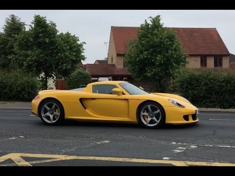 SUPERCARS & HYPERCARS Leaving A Meet!