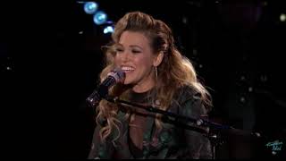 Rachel Platten sings Fight Song with American Idol Mara Justine