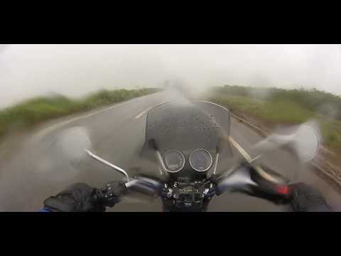 RODEI DE TRIUMPH BONNEVILLE DEBAIXO DE CHUVA ADVERSA! 🌧️🏍️ | Desafio Fazedor de Chuva #Goiás