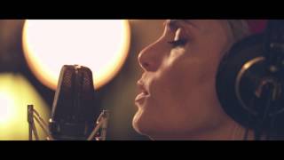 La Bande à Renaud, Volume 2 – Emmanuelle Seigner – Marche À L’Ombre