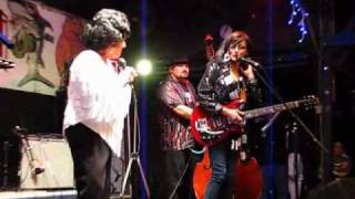 Wanda Jackson &amp; Rosie Flores   Rock Your Baby 2009