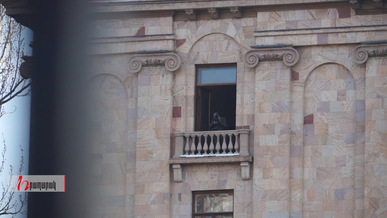 ԱԺ-ն վերածվել է հոլիվուդյան մարտաֆիլմի նկարահանման հրապարակի