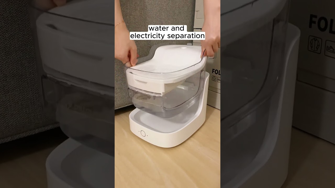 This is your sign to get a water fountain for your cat#shorts #fyp #foryoupage #waterfountain #pets