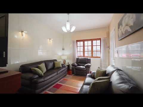 Video de YouTube - Casa en Venta de 3 dormitorios con Parrillero y Garage en Parque Batlle, Montevideo
