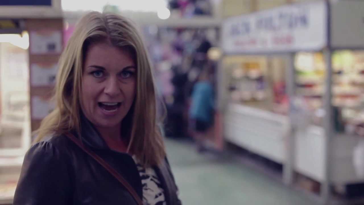 CHICKEN SHOP SHAKESPEARE - MERRY WIVES OF WINDSOR A2 SC1