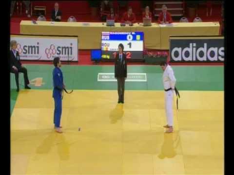 JUDO 2009 Tournois de Paris: Sirazhudin Magomedov (RUS) - Daniel Brata (Rou)