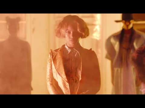 Videoclip de 6 Inch (feat. The Weeknd) — Beyoncé