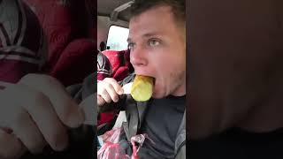 Road trip food in Papua New Guinea 🇵🇬