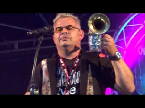 Die Männer live in Düren