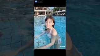 《TikTok》超美少女×巨乳×水着