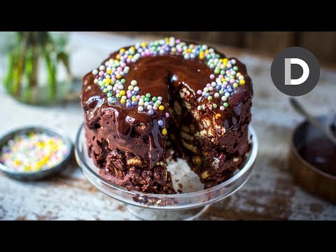 No-Bake CHOCOLATE Biscuit CAKE!