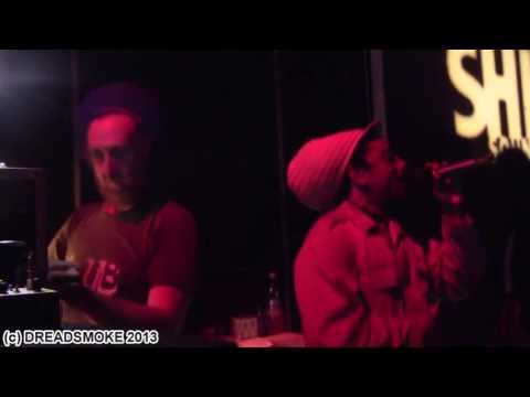 KING SHILOH SOUNDSYSTEM ft earl 16 - rastaman is a peacefull man pt 9 @ mc theater 21-09-2013