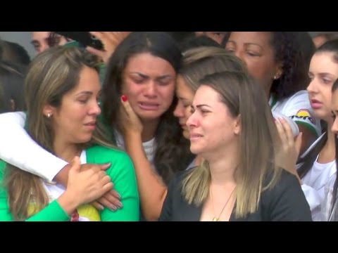 Bewegende Trauerfeier für die Absturzopfer von Chapecó