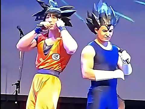 Goku y Vegeta Cantando El Efecto En Vivo
