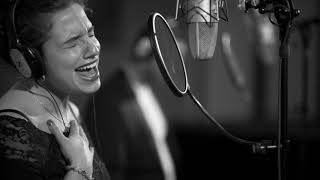 Video Česká filharmonie feat. Oto Bunda & Júlia Kozáková - Pel čo drom