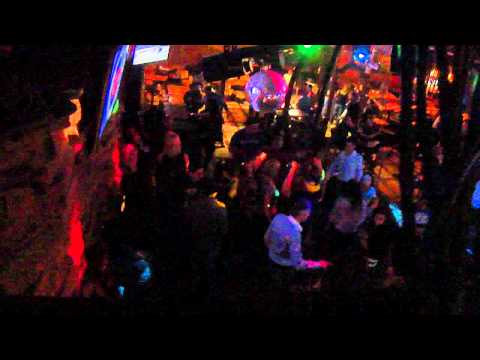 DJ Miracle Incession live @ Arizona B Bar & Grill (Toronto) October 2011