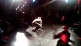 LEGENDARY POOH VS KAMARI MUGLER