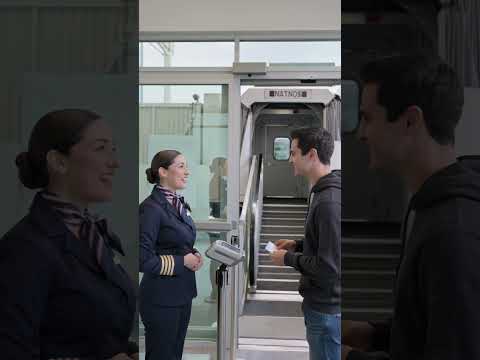 ¿Necesito algo además de mi tarjeta de embarque?