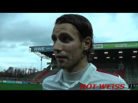 Interview mit Alexander Thamm nach dem Spiel: Rot-Weiss Essen gegen VfB Speldorf - 07.11.2010