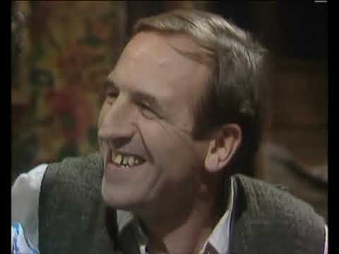 Rising Damp S02E07  Things that go bump in the night