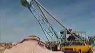 preview picture of video 'Coober Pedy (5/6), opal mining in Australia'