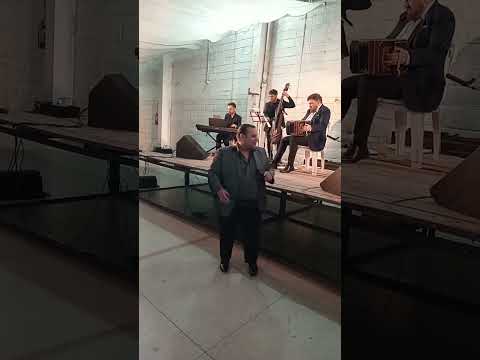 Taconeando con Fernando barrio baile bailan tanguera tremendos tangos San Antonio Canelones Uruguay