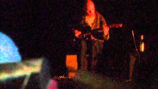 Dean McPhee - Brown Bear (live)