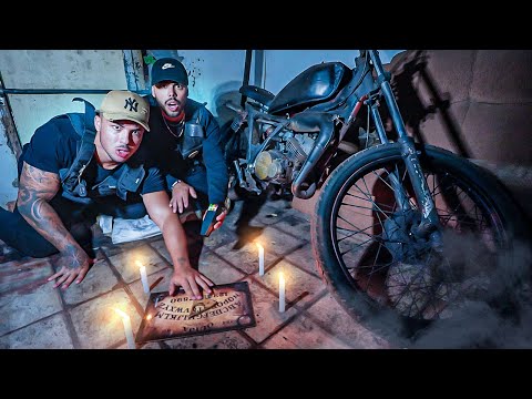 JOGAMOS OUIJA COM UM CAÇADOR OFICIAL NA HERDEIRA PELA ULTIMA VEZ