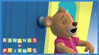 Sleep Walking Morgan - Bananas in Pyjamas Official