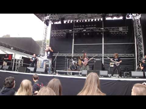 I Divine (live at Brutal Assault 2011) [HD]