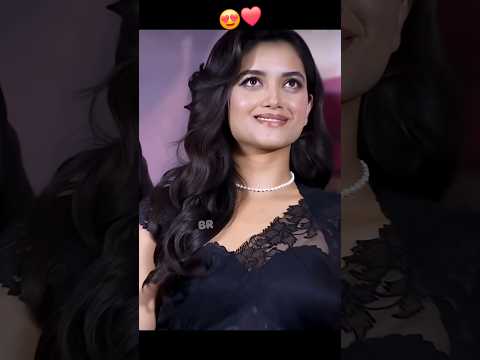 Reel tagged #bhagyashriborse