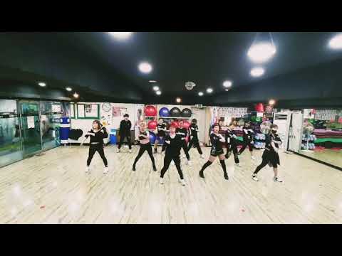 AOA – Sorry cover by zina