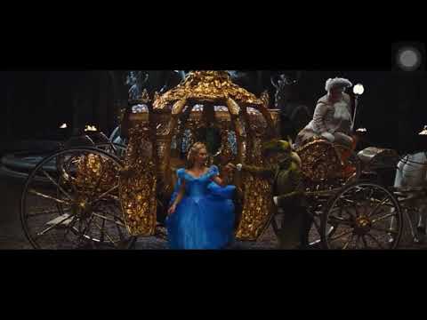 Cinderella arrives at the Palace.