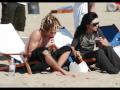 Bill and Tom Kaulitz - in the beach 