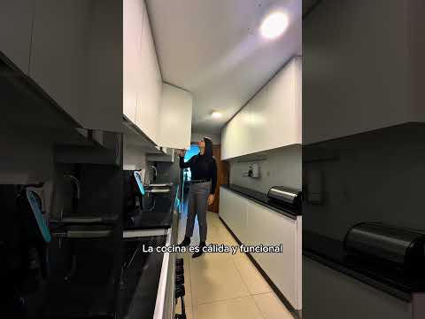 Video de YouTube - Venta apartamento 4 dormitorios 3 baños y 2 garajes frente a Rambla de Malvín #102