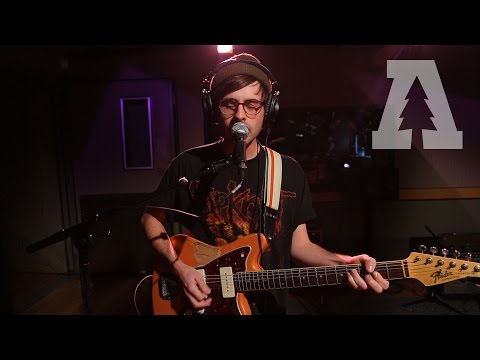 download lagu mp3 mp4 Suburban Living Band, download lagu Suburban Living Band gratis, unduh video klip Suburban Living Band