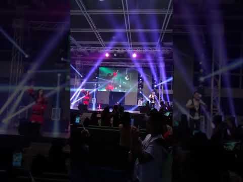 Mesranya siti badriah dan hengky kurniawan  hongkong live konser