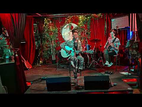 Ayuk - Obhasi Oka Kam Na Me [Live at Folklore, London]