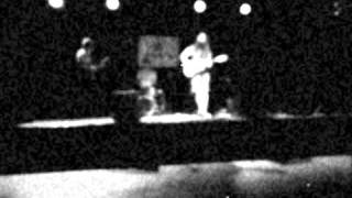 Run On Sentence- &quot;8th St. Music Co.&quot;