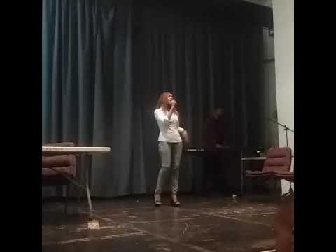 Ntsamaeng singing "I remember Mama" (cover)