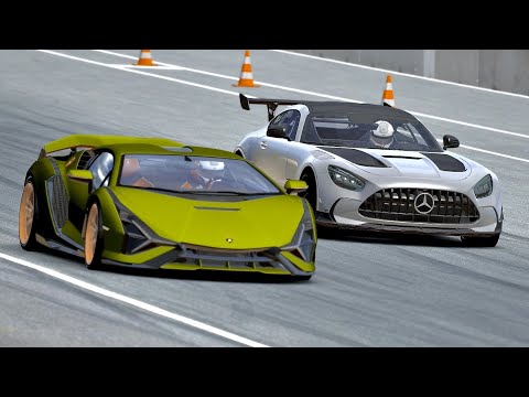 Mercedes-AMG GT Black Series 2020 vs Lamborghini Sian at Laguna Seca