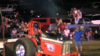 preview picture of video '8,000LB SUPER STOCK TRACTORS AT CONNERSVILLE, INDIANA JUNE PULL 2012'