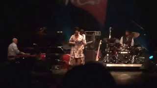 Dianne Reeves - Waiting in vain - Barcelona Round About Midnight 15.05.15