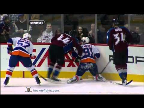 Matt Martin vs Ryan Wilson Nov 10, 2011