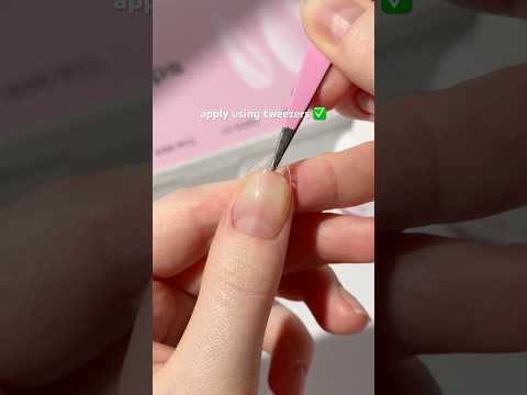 Easiest way to apply short extensions ✅ Products from Geli Potion 💅🏻 #nails #nailtutorial #gelx